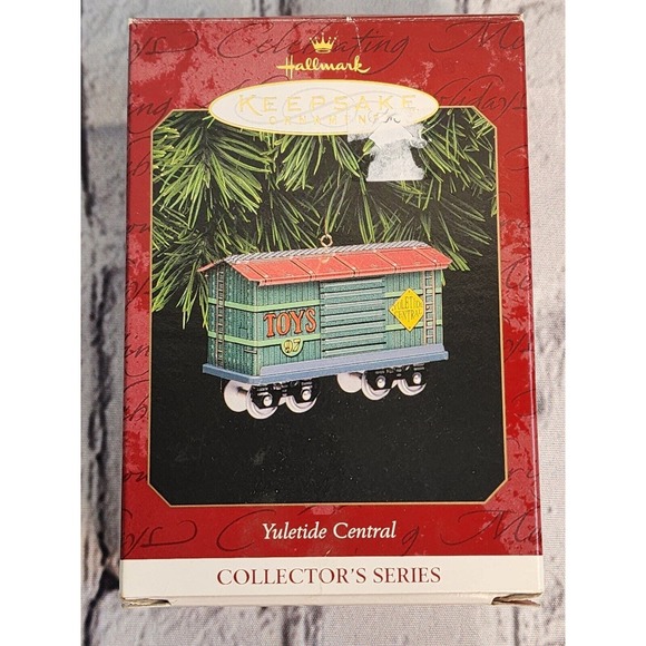 VTG 1997 HALLMARK KEEPSAKE ORNAMENT YULETIDE CENTRAL SERIES TOY TRAIN CAR NO. 4 - Picture 1 of 4
